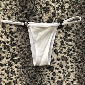 Minimale Animale Mesh Brief